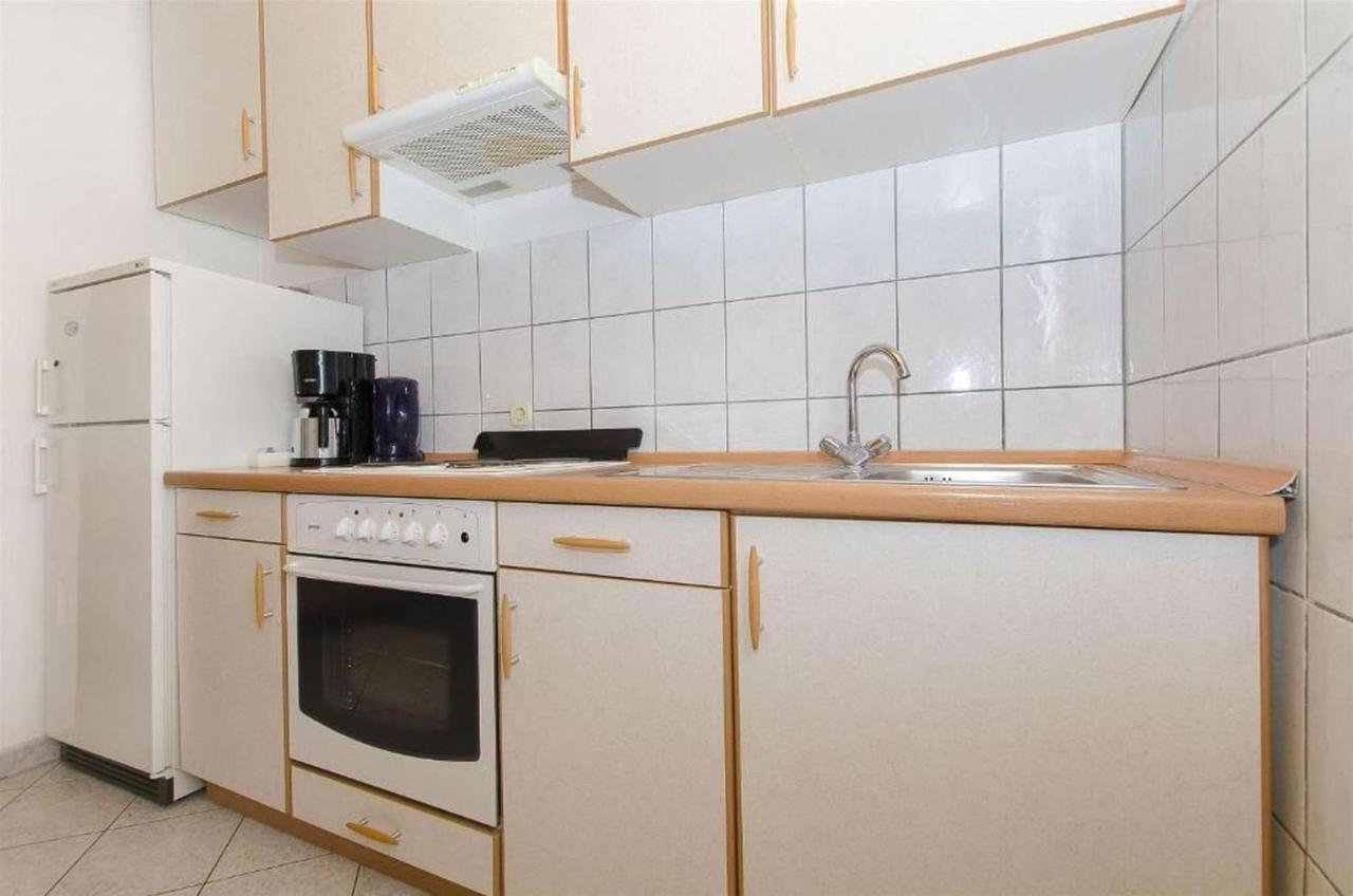 Apartments Nada Grebastica Luaran gambar