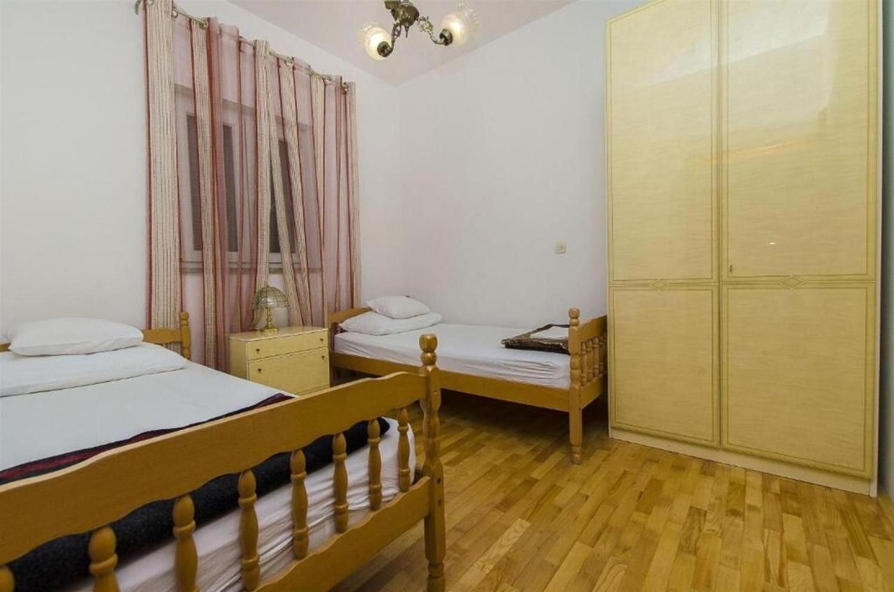 Apartments Nada Grebastica Luaran gambar