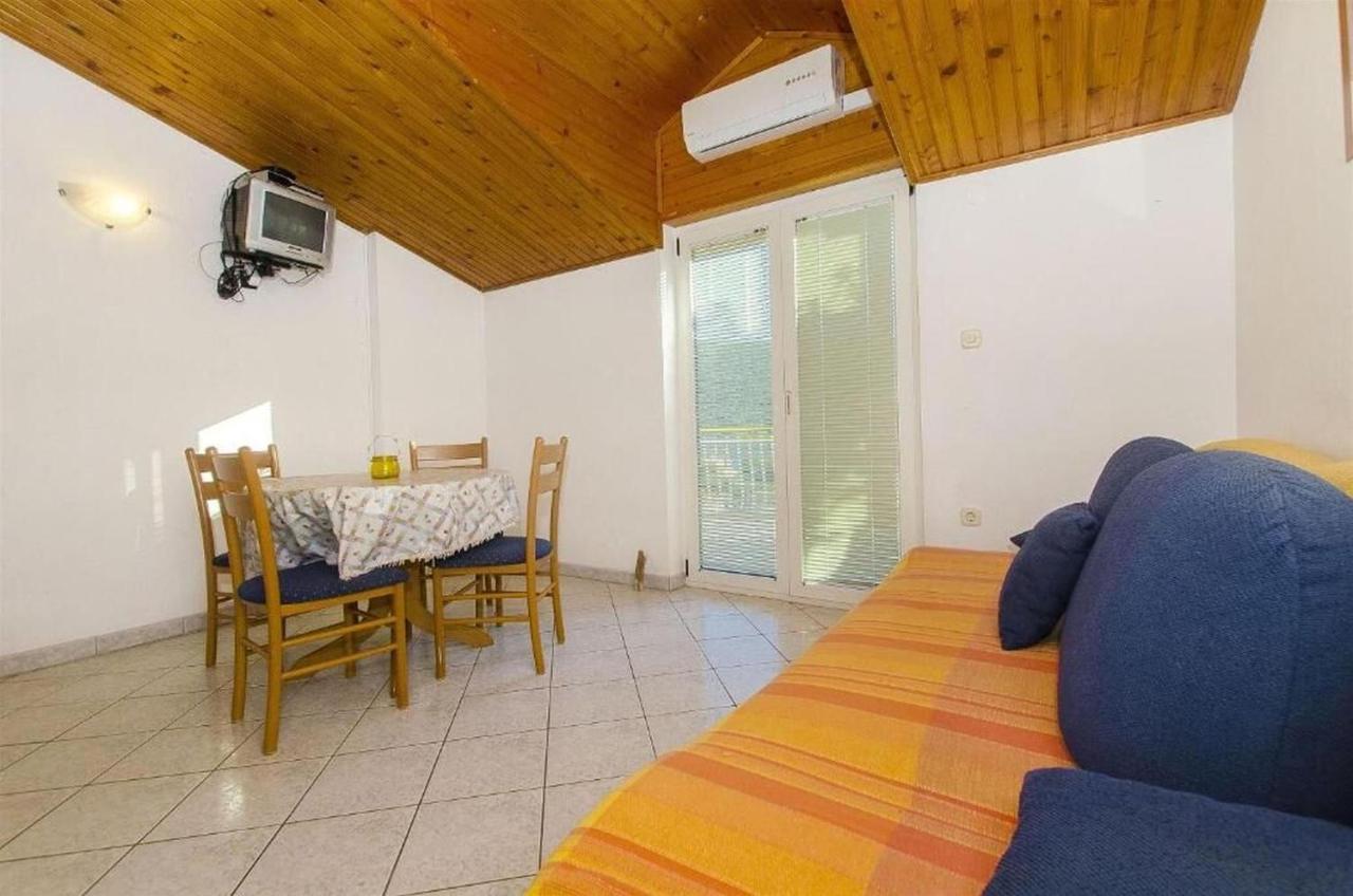 Apartments Nada Grebastica Luaran gambar