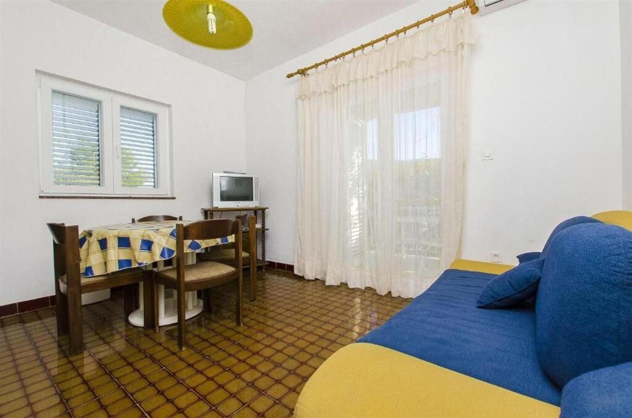 Apartments Nada Grebastica Luaran gambar